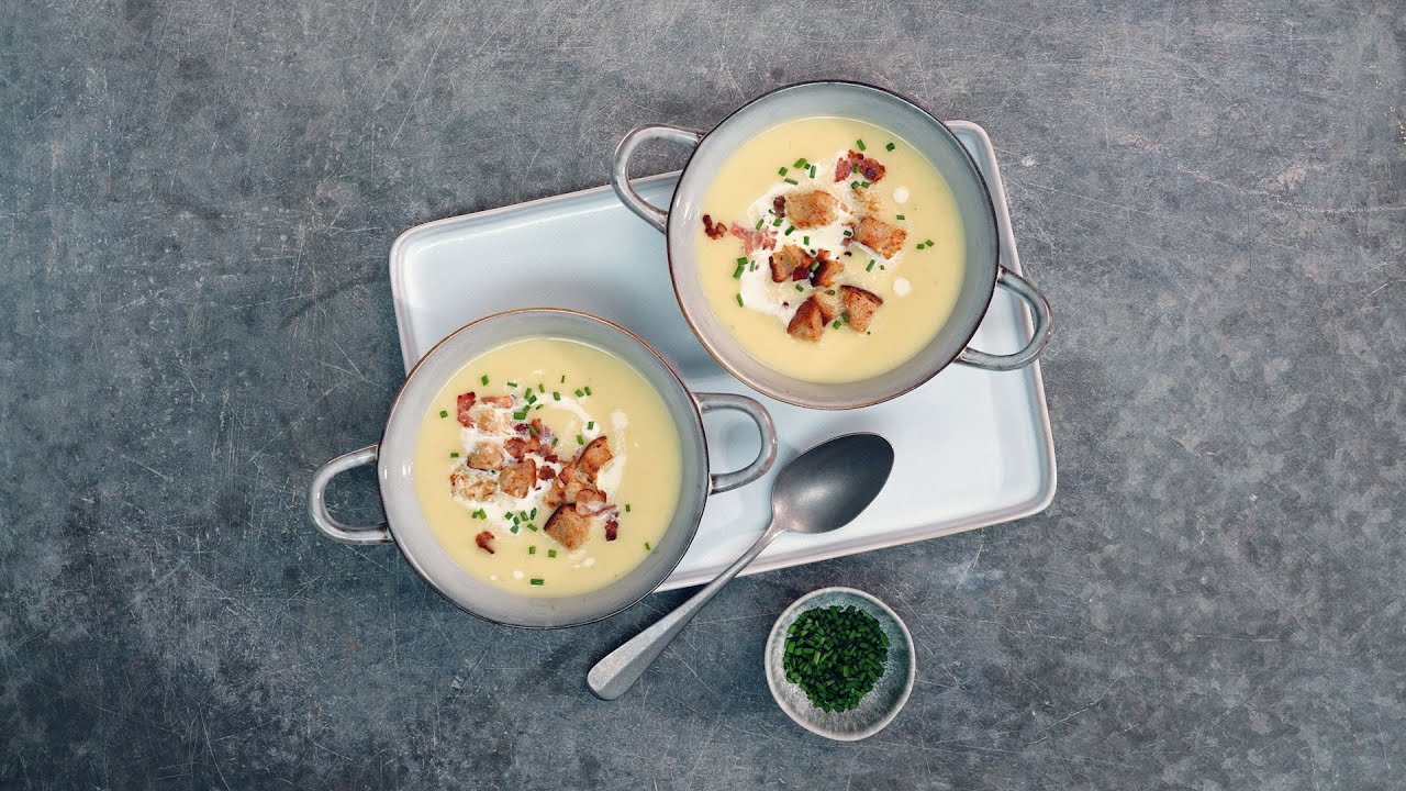 Velouté de pomme de terre avec croûtons au lard